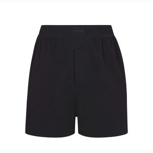 NWT • Skims Boyfriend Loose Boxer Shorts
